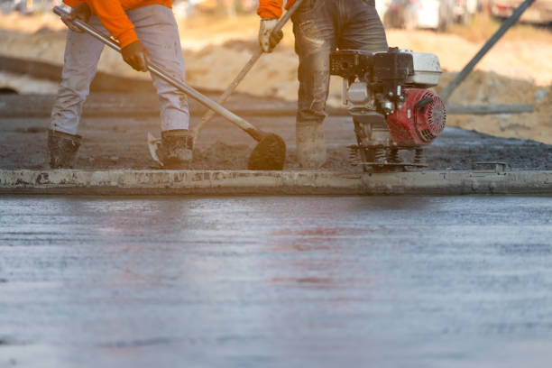 Best Concrete Sidewalk Installation in Riverview, MI